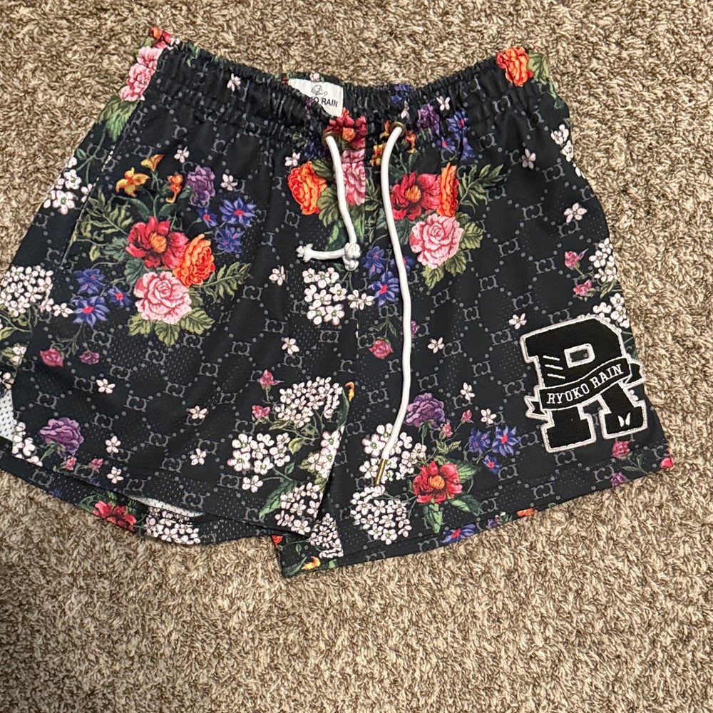 Ryoko rain shorts (M) (new without tags)